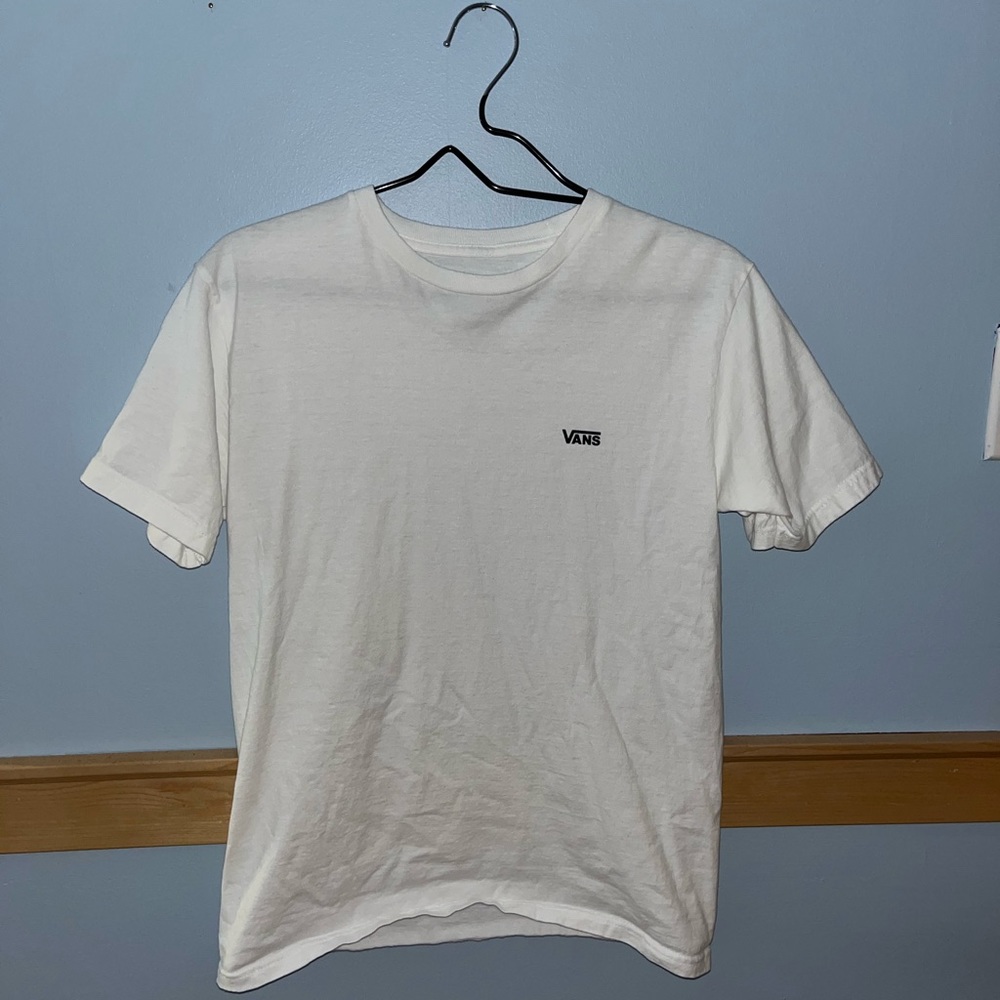 Vans T-shirt.